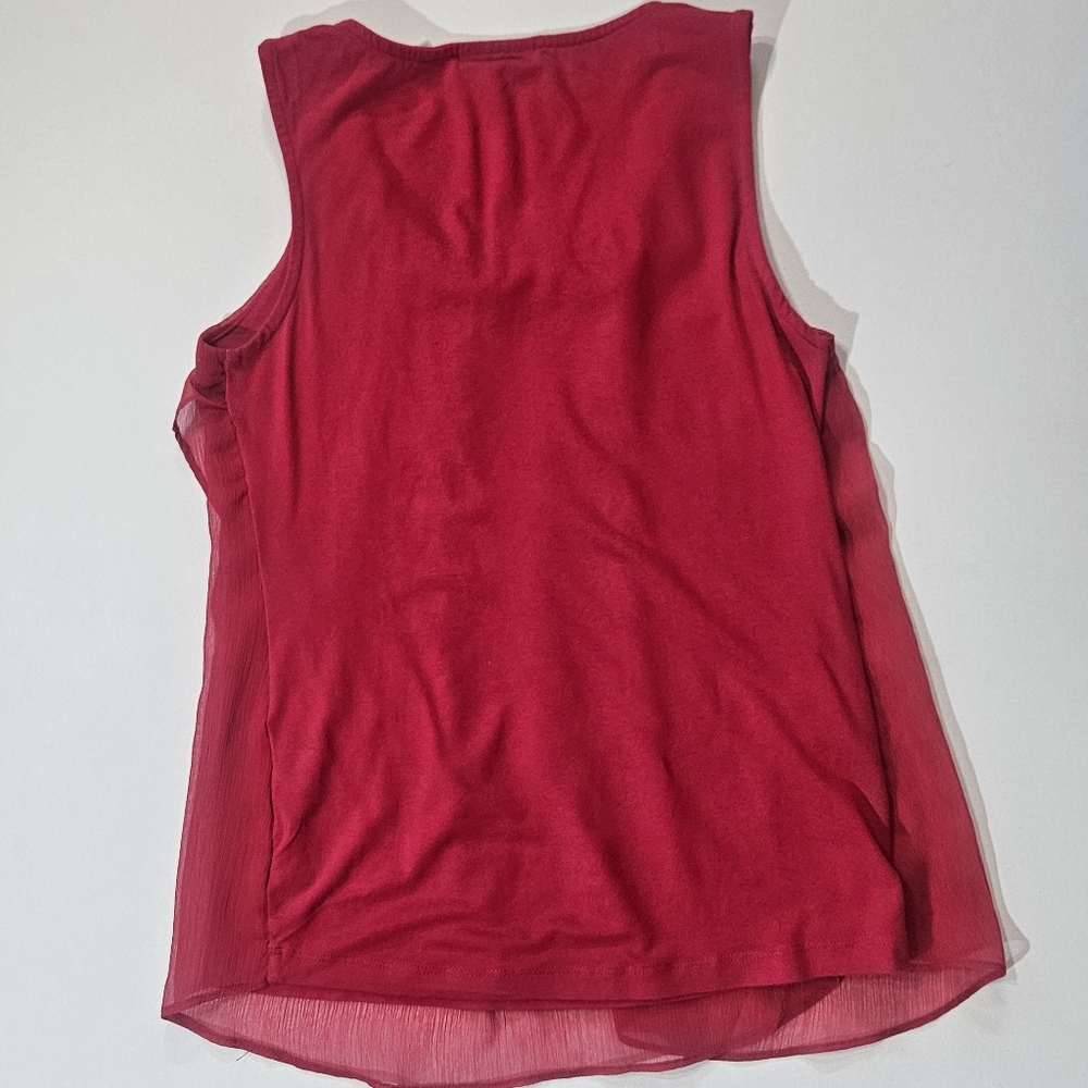 New‎ York And Company Top Womens XS Red Tiered Stretch Blouse Flowy Lined - Picture 2 of 5
